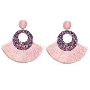 Neueste Günstige Mode Bohemian Boho Ohrringe Kreative Multicolor frauen Handgemachte Kristall Perlen Quaste gewinde hoop Ohrringe rosa