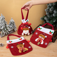 Ensemble cadeau de Noël : couette en polaire super douce, sacs à bonbons, motifs Père Noël, bonhomme de neige, ours en tissu non tissé, rouge, polyester, motif paix