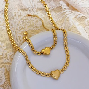Fashion Heart Necklace Bracelet Women's Jewelry Set - Exquisite Stainless Steel <b>Chain</b> Heart Necklace Bracelet Set - Product Image 1