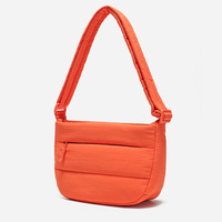 Sac à bandoulière matelassé en nylon léger et doux, personnalisé par les fabricants, pour femmes