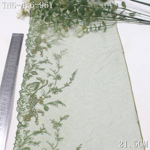 Passamaneria in pizzo ricamato con fiori in rete verde morbida, design leopardato metallizzato argento brillante Wild Garden, 21 cm, per lingerie sexy da donna - Product Image 3