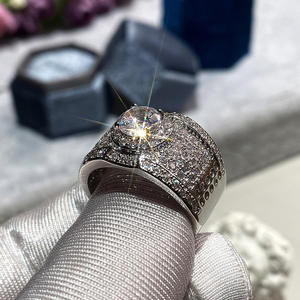 Anillo de Compromiso Plateado F665 para Mujer, Corte Ovalado, Diamante Sintético Color G, Joyería con Diamantes Laterales - Product Image 4