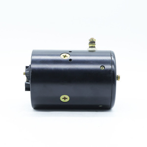 Motor de CC de 12V 1200W con imán permanente y montaje de brida de 130 mm para aplicación en cabrestante de portón trasero de coche - Product Image 1