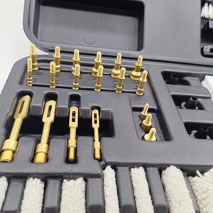 Kit de nettoyage universel pour armes à feu de tous calibres avec accessoires en laiton massif et tiges durables dans un étui rigide pour toutes les armes à feu - Product Image 3