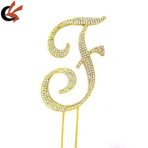 Chữ Mạ Vàng Monogram Chữ "F" Bánh Cưới Topper 5 "Inch Cao