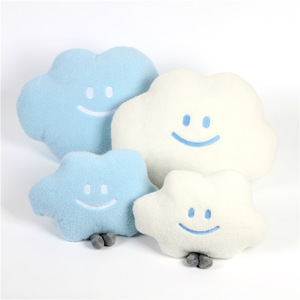 หมอนรองคอรถยนต์รูปทรงกลม ยี่ห้อ Cloud Smile ผลิตจากผ้าพลัฌ ซักได้ ใช้สำหรับเบาะรถยนต์ - Product Image 5