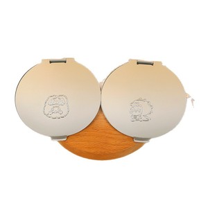 Portable Round Makeup <b>Mirror</b> Aluminum Case With Bear Design <b>Compact</b> <b>Mirror</b> For Personal Gift Use - Product Image 5