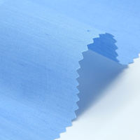 Prix Compétitif Tissu Popeline Sergé Uni Teint 80% Polyester 20% Coton 45*100D+40D 96*72 TC pour Chemises, Costumes, Sacs et Jeans pour Garçons