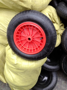 Nouvelle <span class=keywords><strong>roue</strong></span> pneumatique de remplacement en caoutchouc de 14 pouces 3.50-8 pour <span class=keywords><strong>chariot</strong></span> à outils, <span class=keywords><strong>chariot</strong></span> à main, <span class=keywords><strong>chariot</strong></span> à roulettes, brouette avec jantes en plastique - Product Image 6