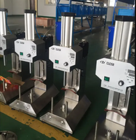 Machine à éplucher et à tailler les noix de coco à haute efficacité / Machine à éplucher et à tailler les noix de coco tendres