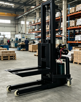 Chariot élévateur semi-électrique compact et portable, batterie au plomb-acide rechargeable 12V, mini chariot à conducteur marchant, capacité de charge 300 kg, levée 1,6 m