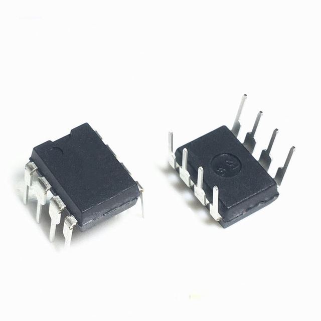new OB2269 OB2269AP LCD power management chip DIP8 straight plug 8 feet