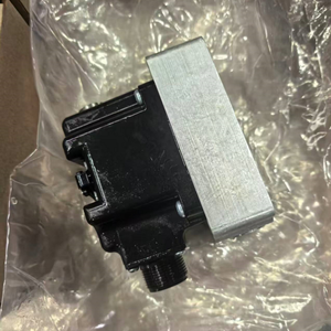 Serie Mcv, Mcv116, Mcv116a3204, Control Hidráulico, Mcv116g4201, Mcv116a1501, Mcv116g4204, Mcv110a1017, Nuevo, Original, Industrial - Product Image 1