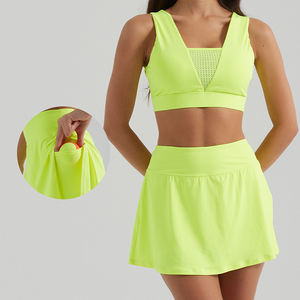 Ensemble de sport personnalisable pour femme : débardeur de yoga respirant et anti-transparence, mini-jupe de tennis taille haute amincissante - Product Image 4