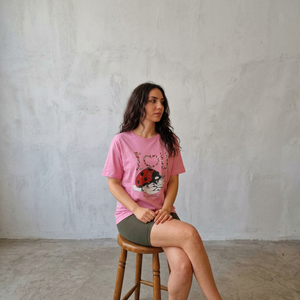 Camiseta Mybeefashion para Mujer, con Estampado de Mariquita, 100% Algodón, Manga Corta, Cuello Redondo, Corte Regular, Ecológica y Transpirable - Product Image 3