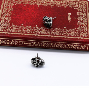 Yunnique – boucles d'oreilles style Punk Rock en acier titane pour hommes et femmes, bijoux à la mode - Product Image 4