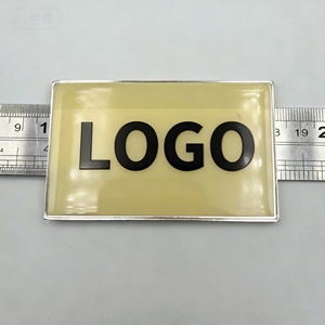Étiquette métallique personnalisée OEM ODM, plaque d'emblème en alliage d'aluminium et de zinc, achat en gros, fabricant et fournisseur chinois, expédition rapide - Product Image 3