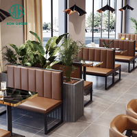 Ensemble de mobilier de luxe Ron Group pour hôtel, café et restaurant : table carrée, banquette et chaises en marbre pour espace commercial