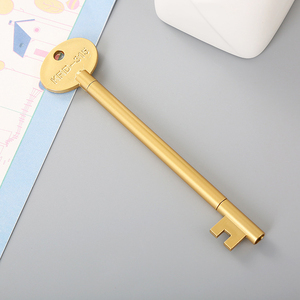Penna a Sfera Creativa a Forma di Chiave Retrò, Penna per Esami Studenteschi, Cancelleria Portatile per Scuola e Ufficio con Logo Personalizzato - Product Image 4