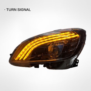 Fari auto per fari Mercedes-Benz classe C W204 07-10 assemblaggio fari anteriori a LED per luci di marcia giornaliere - Product Image 3