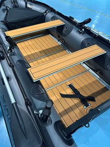 เรือยางพีวีซีสีเทาเข้มยี่ห้อ Reachsea พร้อมพื้นอลูมิเนียมและแผ่นรอง EVA ขนาด 380 ซม. สำหรับ 6 คน พร้อมหลังคาสำหรับตกปลา - Product Image 5