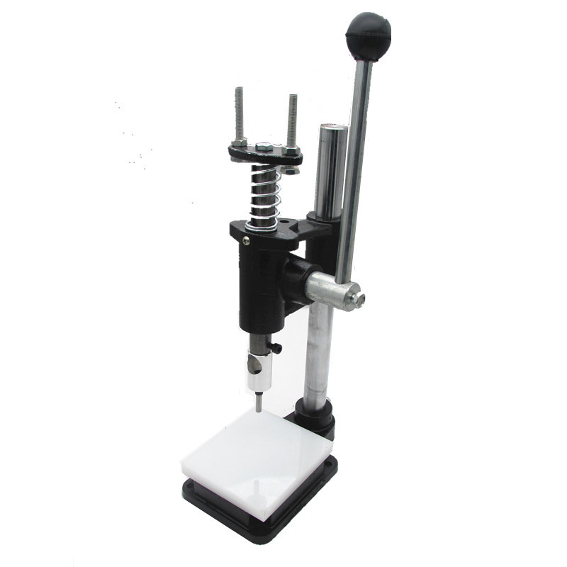 Kit Fustelle Per Fori Multistrato Trimming Shop - 10 Mm Con Base Oro - Per Pelle E Tessuti - Punzone Per Rivetti E Occhielli