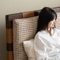 Lit en tissu haut de gamme, style rétro français, luxe, style médiéval, chambre principale moderne et simple, lit double king size moelleux
