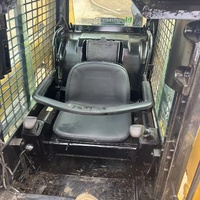 Neu eingetroffen: Caterpillar 246D Kompaktlader in gutem Zustand, originaler CAT-Motor, geringer Kraftstoffverbrauch.