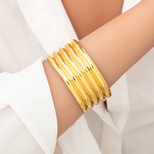 Open-Design Stainless Steel 18K Gold Women's Trendy <b>Charm</b> Bracelet High-End Jewelry for Anniversaries Gold-Plated - Product Image 1