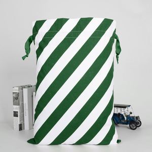 Sacs de Noël en gros d'usine, grands sacs de Père Noël à rayures vertes en coton avec cordon de serrage, sacs cadeaux pour enfants, collection de Noël pour fêtes - Product Image 2
