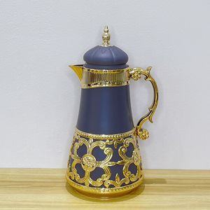 Termo de 1L con Aislamiento, Diseño Real Dorado, Decoración Ramadán Mubarak, Termo Premium para Café Árabe y Servicio Iftar - Product Image 5