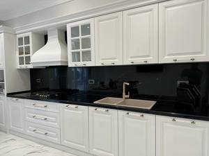 Dalle de comptoir Koris HW6813-1 3660*760 12 mm d'épaisseur, motif marbre noir, plaque en acrylique à surface solide pour comptoir de cuisine - Product Image 1