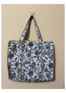 กระเป๋าโท้ทผ้าฝ้ายคุณภาพสูงลายดอกพิมพ์บล็อกแบบสั่งทำพิเศษ ชุดกระเป๋าสำหรับตลาด กระเป๋าสะพายข้าง ราคาขายส่ง - Product Image 2