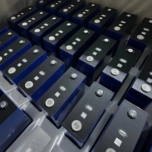 학년 A <span class=keywords><strong>LiFePO4</strong></span> 전지 가정의 반 상태 고체 배터리 열 저장 태양 에너지 LFP 배터리 <span class=keywords><strong>3.2V</strong></span> 320ah 280ah - Product Image 4