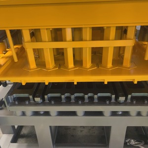 Moule pour machine à fabriquer des blocs, machine à fabriquer des blocs creux en <span class=keywords><strong>béton</strong></span> pour ligne de production de briques - Product Image 4