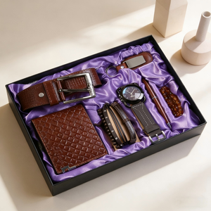 ชุดของขวัญสำหรับผู้ชาย Fancy & Yc DW2036 ประกอบด้วยเข็มขัด + กระเป๋าสตางค์ + นาฬิกาควอตซ์ + สร้อยข้อมือ 3 เส้น + พวงกุญแจ + ปากกา + ลูกประคำ + กล่องของขวัญสุดหรู - Product Image 6