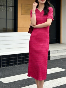 ชุดเดรสพลีททรงหลวม แขนยาว สีพื้น สไตล์มิยาเกะ รุ่นใหม่ประจำฤดูร้อนปี 2026 ไซส์ใหญ่ ขายส่งเสื้อผ้าจำนวนมาก - Product Image 4