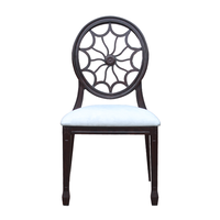 Chaise de salle à manger Louis noire vintage, empilable, durable, à dossier rond évidé, aspect bois, en aluminium, pour mariage