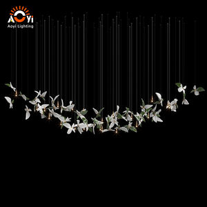 Lustre LED <span class=keywords><strong>en</strong></span> céramique <span class=keywords><strong>blanche</strong></span> à motif floral - Luminaire suspendu d'inspiration naturelle pour escalier, idéal pour villa et atrium d'hôtel - Product Image 3