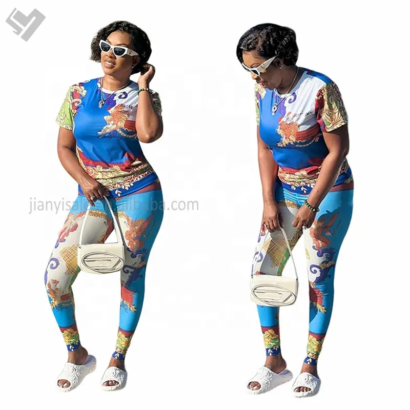 गर्मियों में फैशन लघु आस्तीन टी शर्ट शीर्ष जॉगिंग सूट डिजाइनर मुद्रित आकस्मिक दो टुकड़ा पैंट सेट के साथ महिलाओं लक्जरी कपड़े
