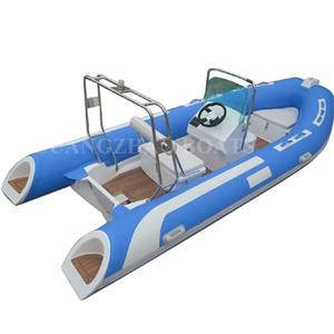 Bateau gonflable à coque rigide, pour 6 personnes, de 16 pieds, 4.8m - Product Image 1
