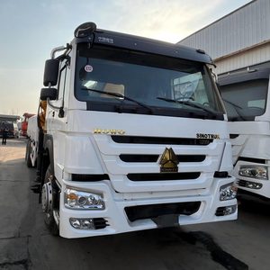 Gebrauchter 6x4 Sinotruck Howo 2023 20 Tonnen Yuchai Motor Teleskop-Auslegerkran LKW-Montiert Vickers Pumpe 15m Motor Getriebe Lager - Product Image 2