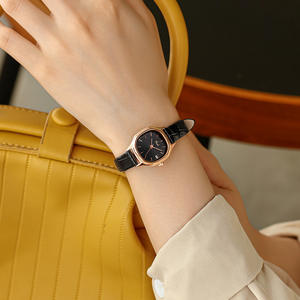 OEM Großhandel Benutzerdefiniertes Logo Marke Elegantes Design Damenuhr Geschenk mit Weichem Lederarmband und Datumsanzeige für Großmengen-Anpassung - Product Image 2