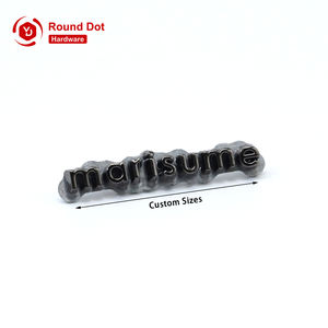 Logotipo <span class=keywords><strong>de</strong></span> metal personalizado profesional para placa <span class=keywords><strong>de</strong></span> nombre <span class=keywords><strong>de</strong></span> marca individual <span class=keywords><strong>de</strong></span> cuero Letras <span class=keywords><strong>de</strong></span> logotipo separadas para bolsos y <span class=keywords><strong>álbum</strong></span> <span class=keywords><strong>de</strong></span> bodas - Product Image 5