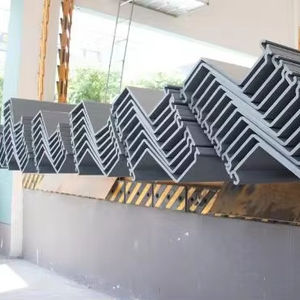 Pila de láminas de plástico Eco Smart PVC sostenible Material reciclable de bajo mantenimiento Rentable para proyectos verdes - Product Image 1