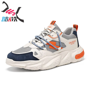 Baskets respirantes en maille pour hommes, idéales printemps-été-automne, chaussures de sport décontractées, semelle extérieure en caoutchouc, rehaussantes, style tendance pour papa - Product Image 1