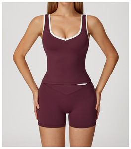 महिला कस्टम लोगो के लिए 4-पीस एक्टिव वियर सेट और ब्रा जिम फिटनेस योग कसरत सूट - Product Image 4