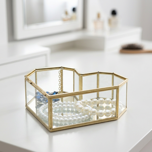 Wholesale Modern Luxury Metal and Glass Heart Shape Jewelry Organizer & Storage Box with Custom Size for Women - Product Image 1