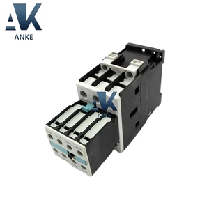 Nouveau en stock : Contacteur de puissance industriel 3RT1025-1AL24 400V 12A pour contrôle et commutation de puissance - Product Image 1