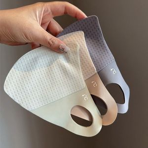 Mascarilla Facial de Protección Solar UPF 50+ de Seda de Hielo, Transpirable, Refrigerante 3D, Protección UV, Reutilizable, Lavable, para Hombres y Mujeres, para las Cuatro Estaciones - Product Image 2